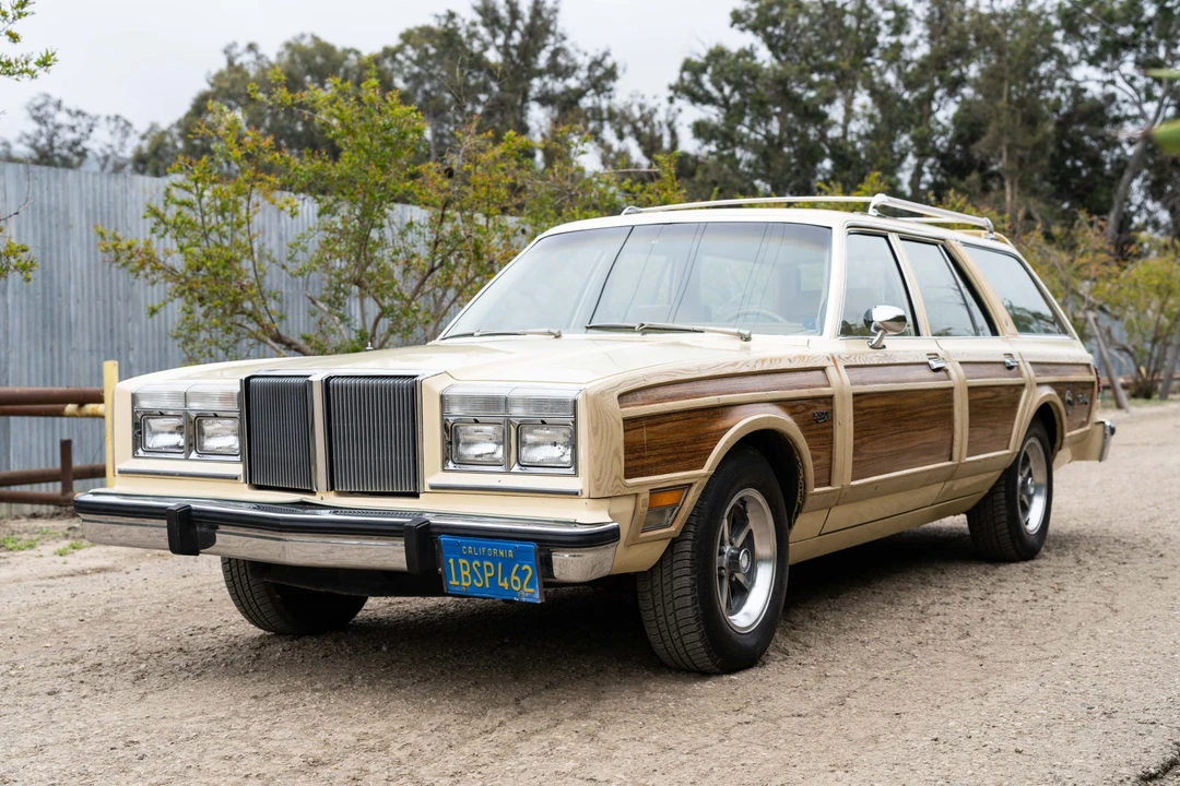1981 Chrysler LeBaron - Image 2 of 31