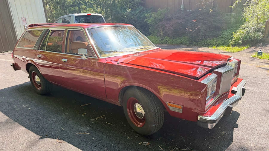 1981 Chrysler LeBaron - Image 7 of 19