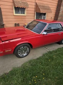 1981 Chrysler New Yorker 2