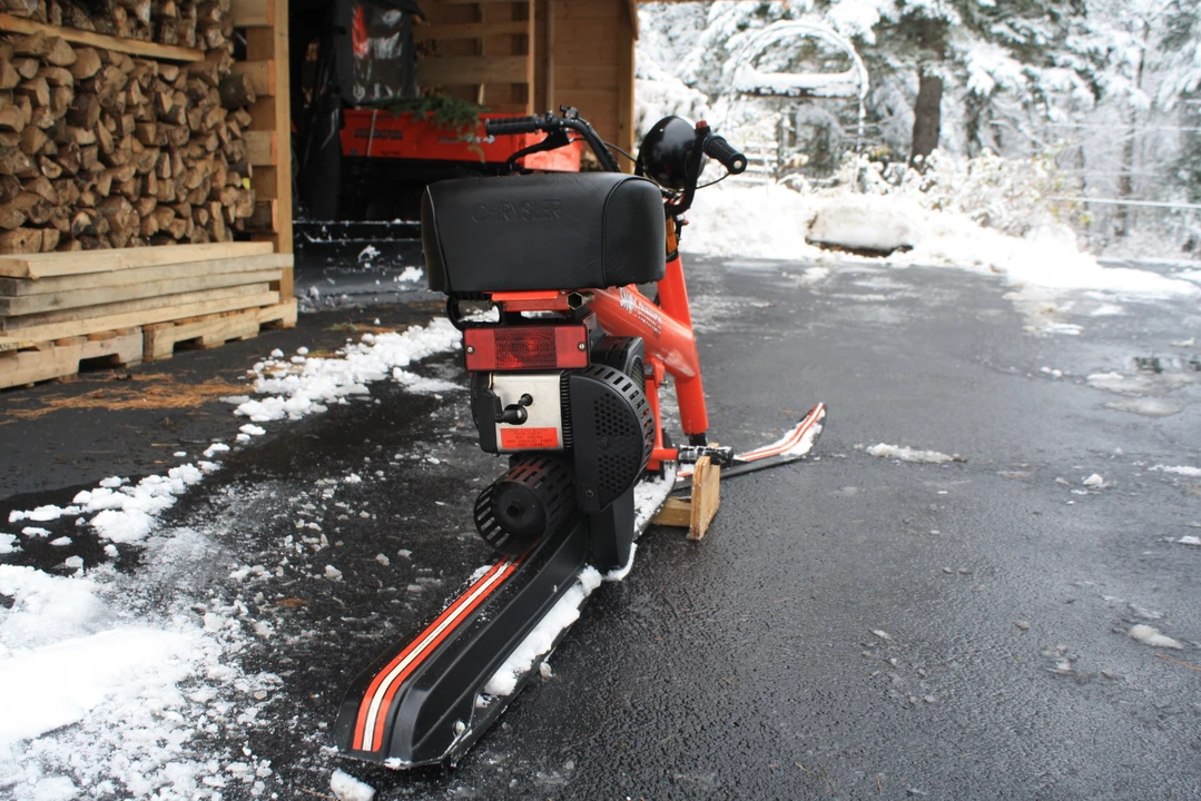1981 Chrysler Sno-Runner - Image 11 of 31