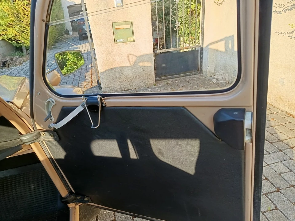 1981 Citroen 2CV - Image 8 of 30