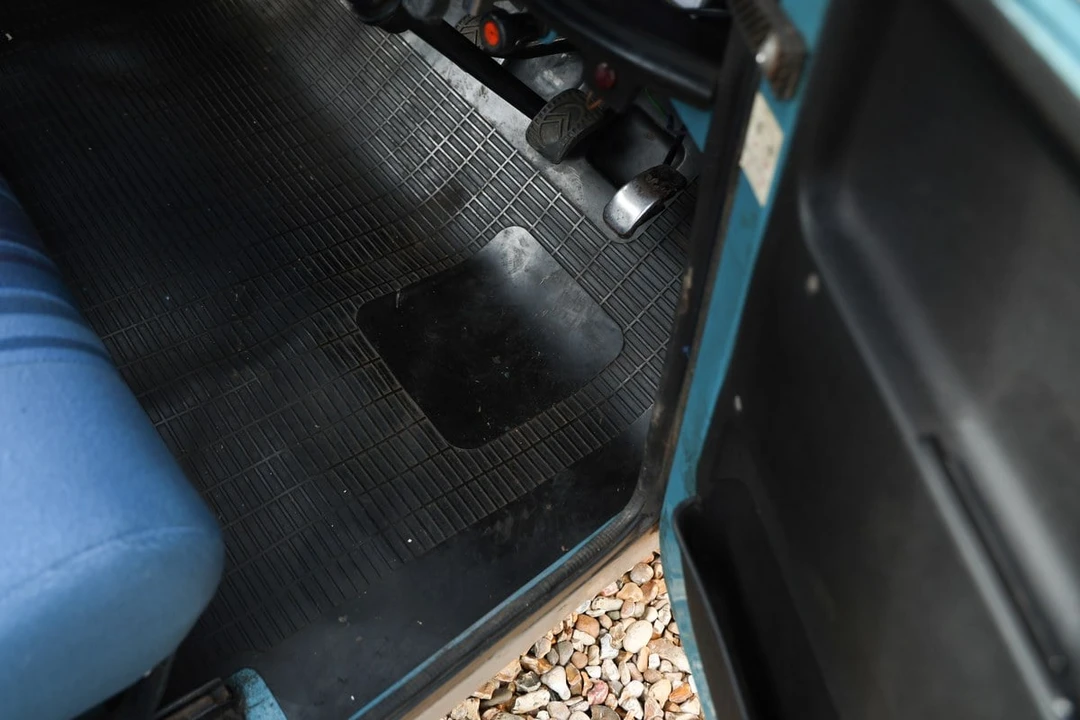 1981 Citroen Dyane - Image 22 of 30