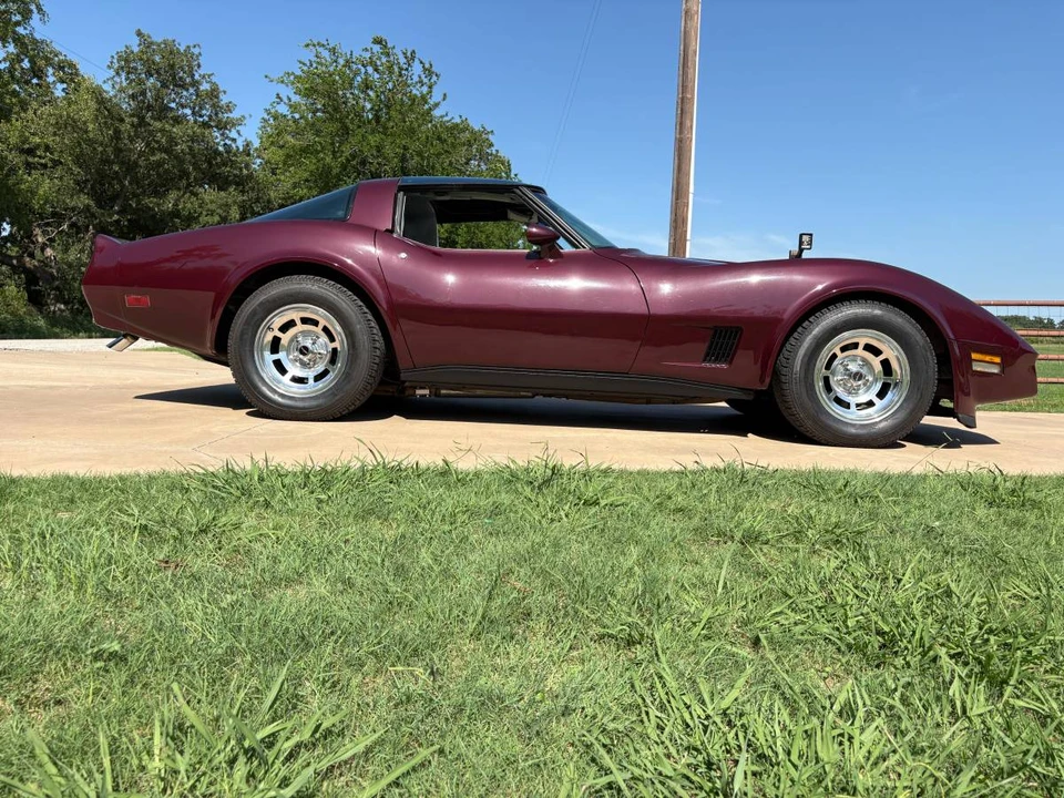 1981 Chevrolet Corvette C3 - Image 6 of 24