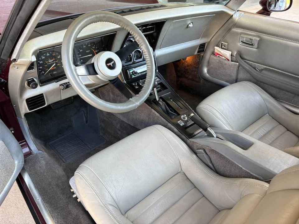 1981 Chevrolet Corvette C3 - Image 2 of 24