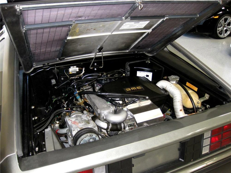 1981 DeLorean DMC-12 - Image 3 of 5