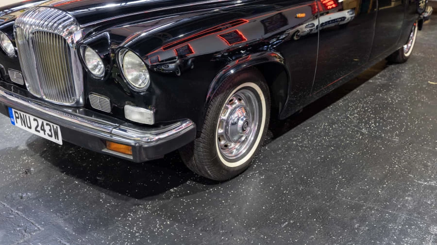 1981 Daimler - Image 13 of 29
