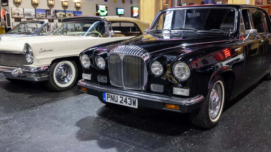 1981 Daimler - Image 10 of 29