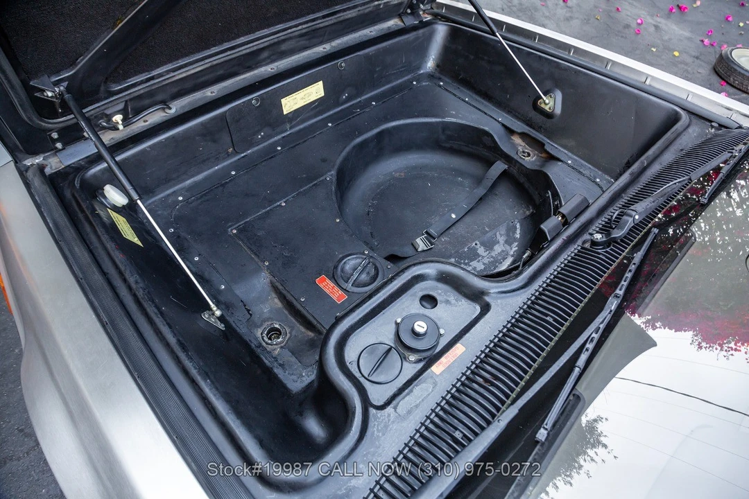 1981 DeLorean DMC-12 - Image 25 of 31