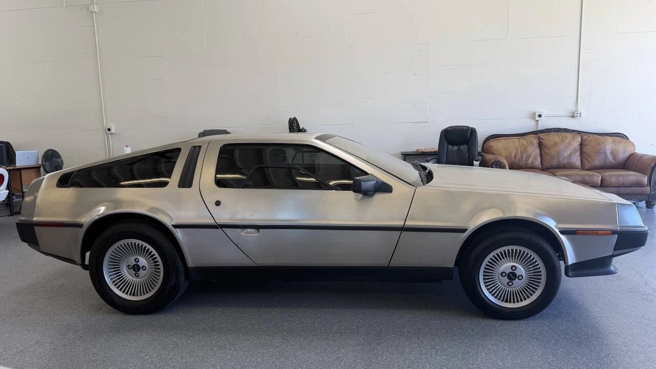 1981 DeLorean DMC-12 - Image 29 of 31