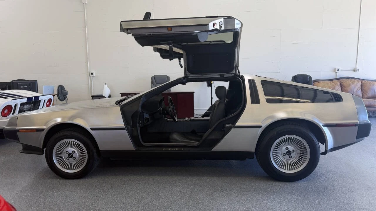 1981 DeLorean DMC-12 - Image 30 of 31