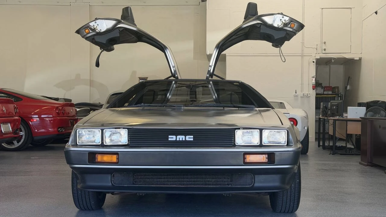 1981 DeLorean DMC-12 - Image 2 of 31