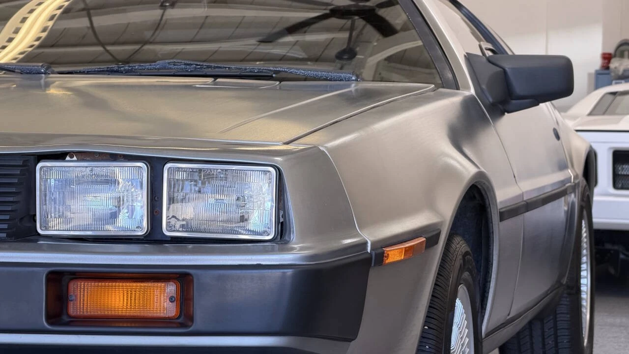 1981 DeLorean DMC-12 - Image 17 of 31