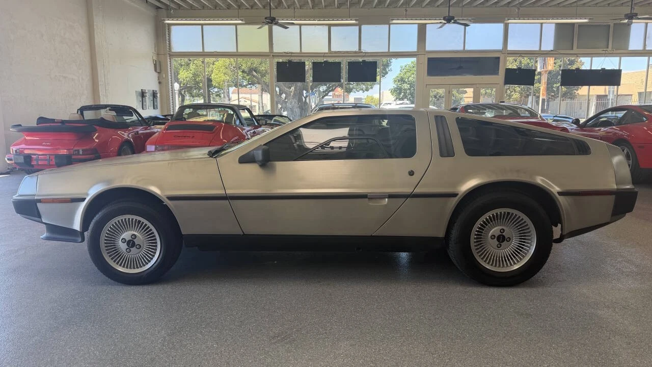 1981 DeLorean DMC-12 - Image 28 of 31