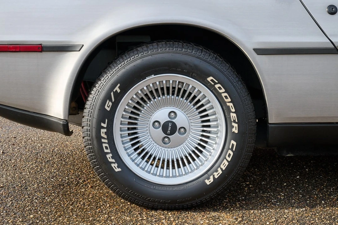 1981 DeLorean DMC-12 - Image 12 of 30