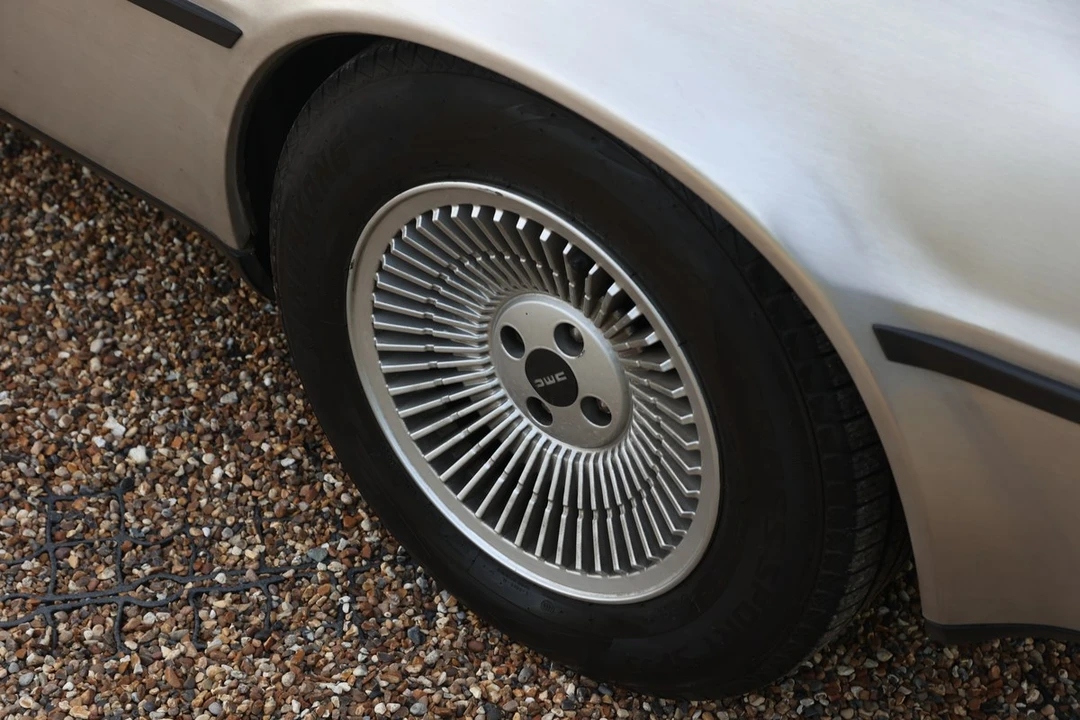 1981 DeLorean DMC-12 - Image 12 of 30