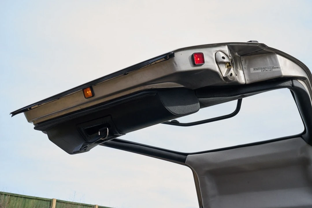 1981 DeLorean DMC-12 - Image 20 of 30
