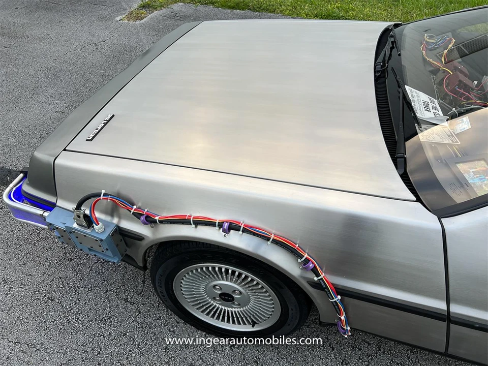 1981 DeLorean DMC-12 - Image 30 of 31