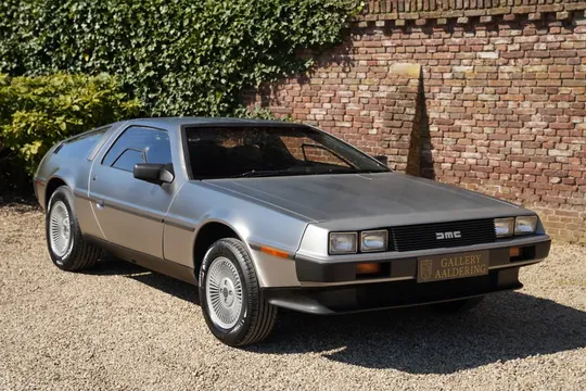 1981 DeLorean DMC-12