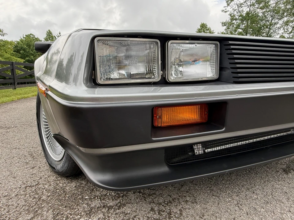 1981 DeLorean DMC-12 - Image 28 of 31