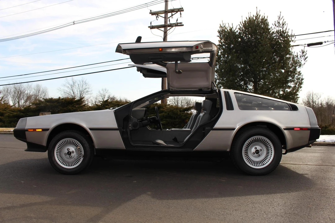 1981 DeLorean DMC-12 - Image 13 of 31