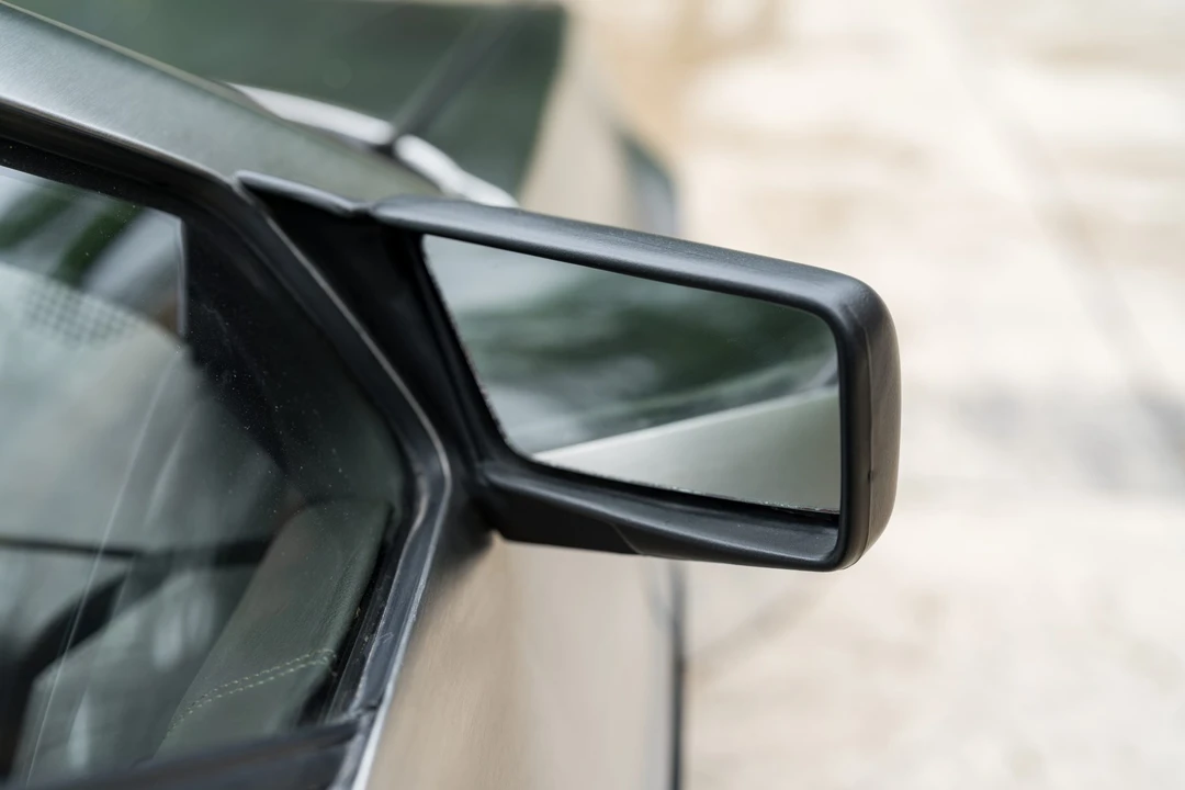 1981 DeLorean DMC-12 - Image 26 of 31