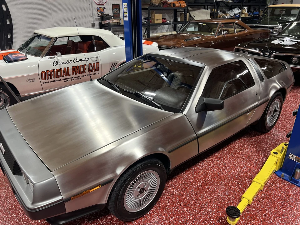 1981 DeLorean DMC-12 - Image 12 of 31