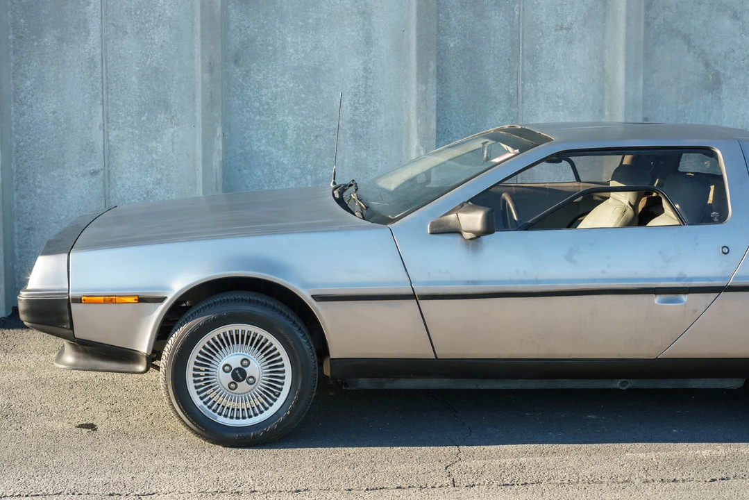 1981 DeLorean DMC-12 - Image 29 of 31