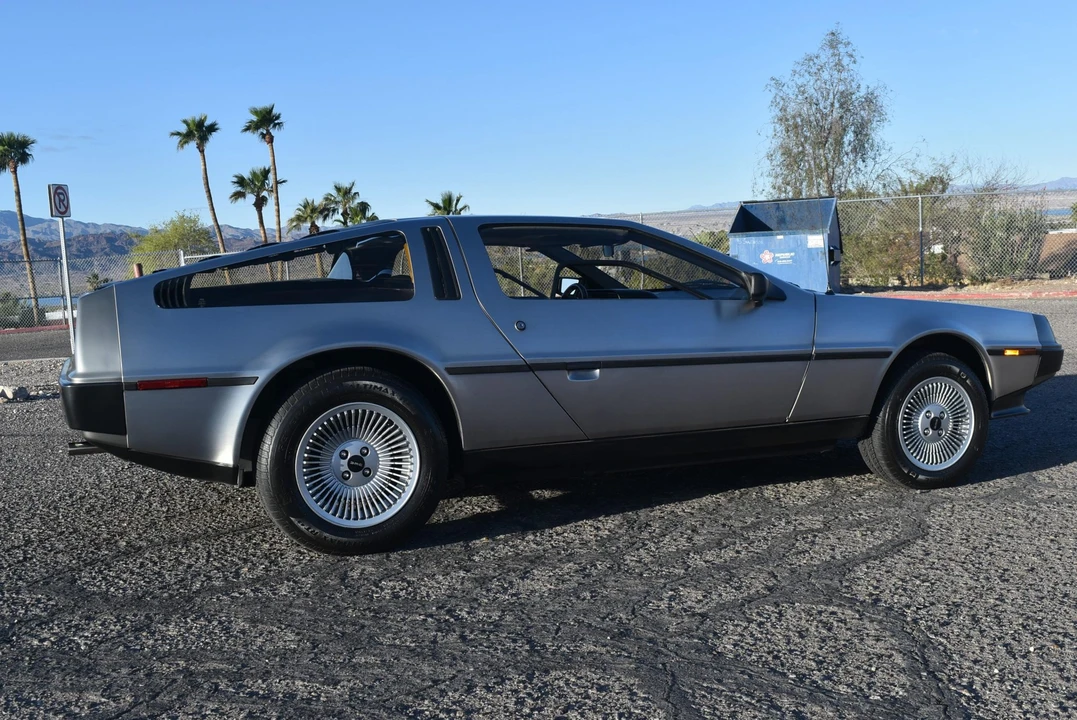 1981 DeLorean DMC-12 - Image 16 of 31