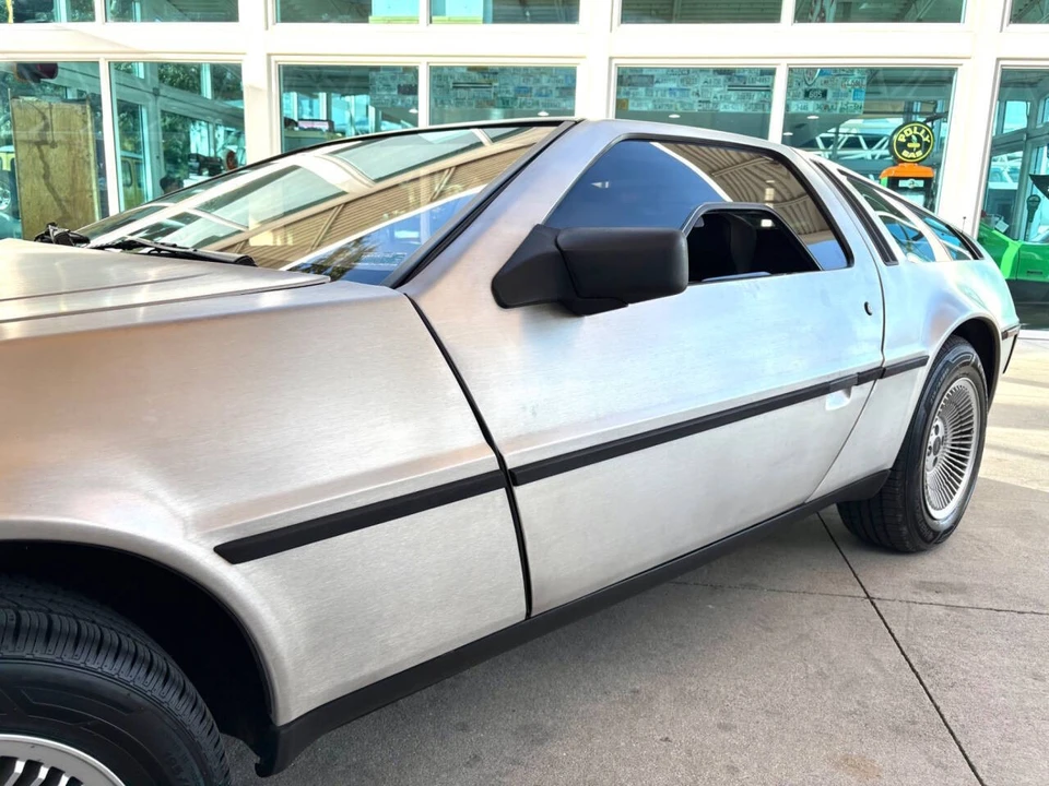 1981 DeLorean DMC-12 - Image 13 of 21