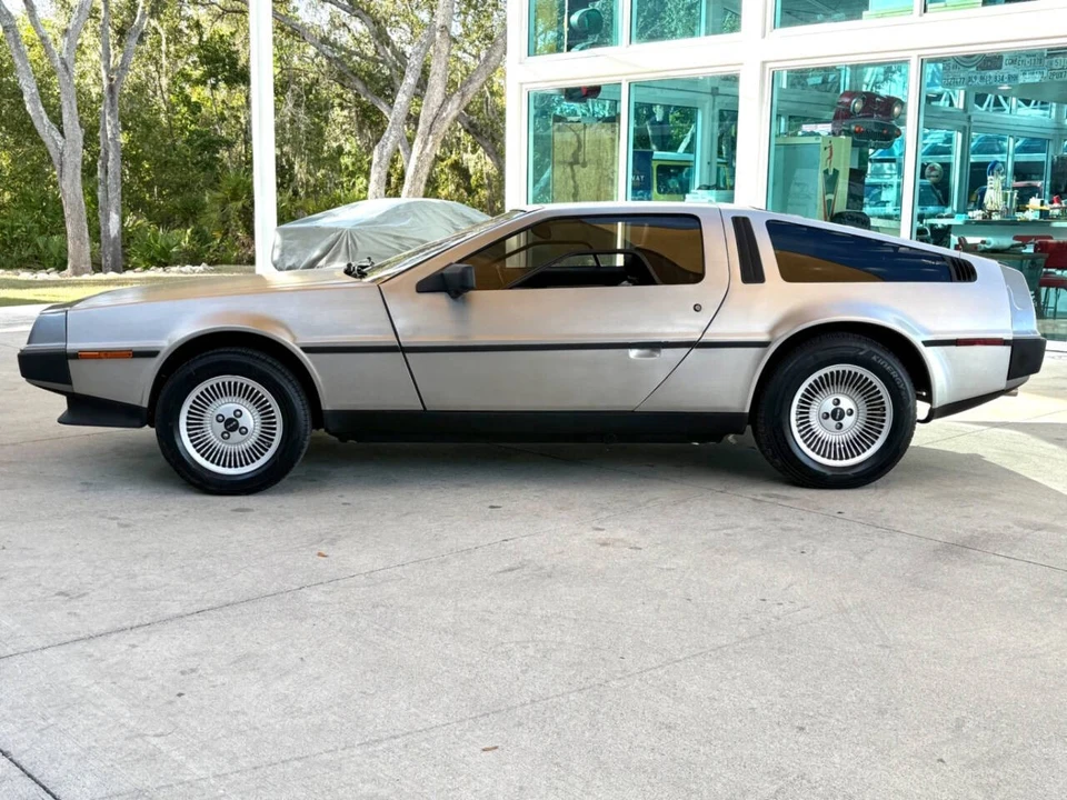 1981 DeLorean DMC-12 - Image 10 of 12