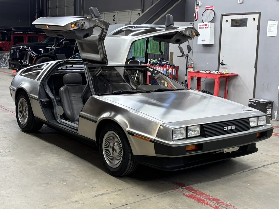 1981 DeLorean DMC-12 - Image 13 of 21