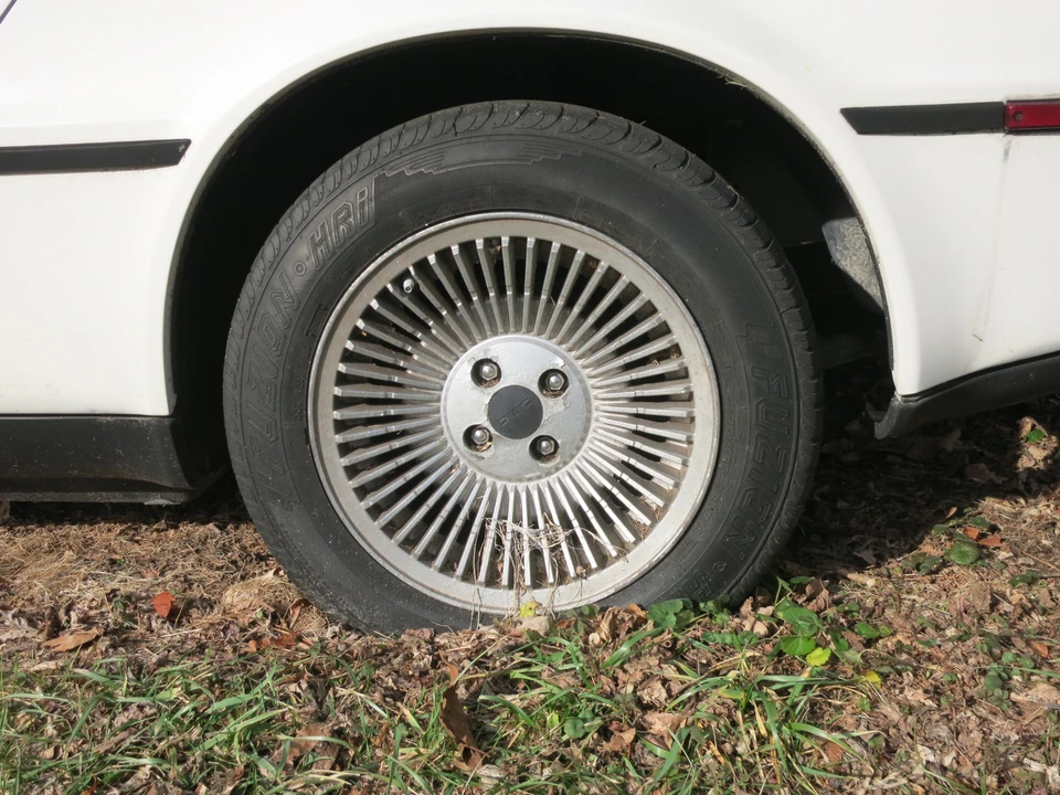1981 DeLorean DMC-12 - Image 13 of 31
