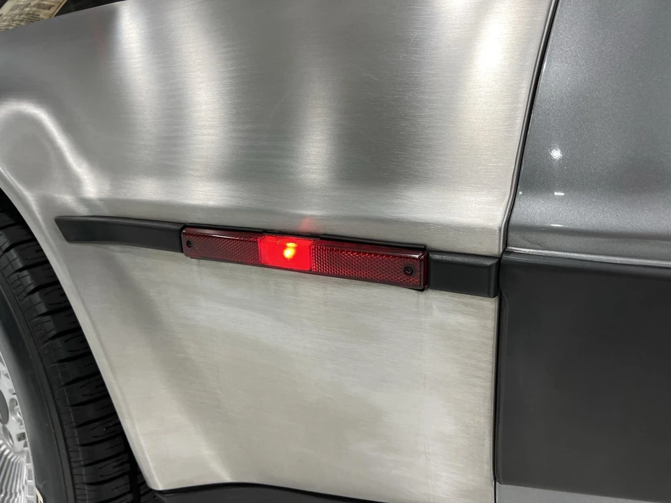 1981 DeLorean DMC-12 - Image 30 of 31