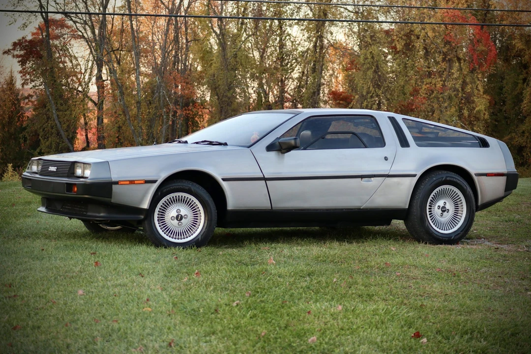 1981 DeLorean DMC-12 - Image 2 of 31