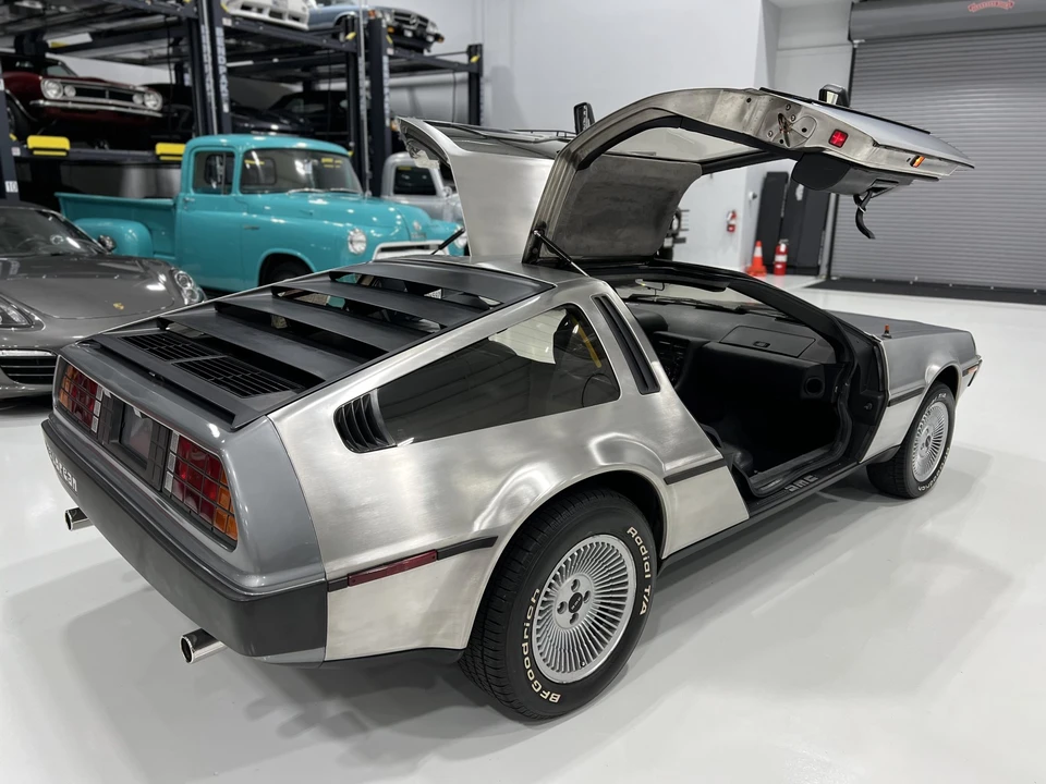 1981 DeLorean DMC-12 - Image 17 of 31
