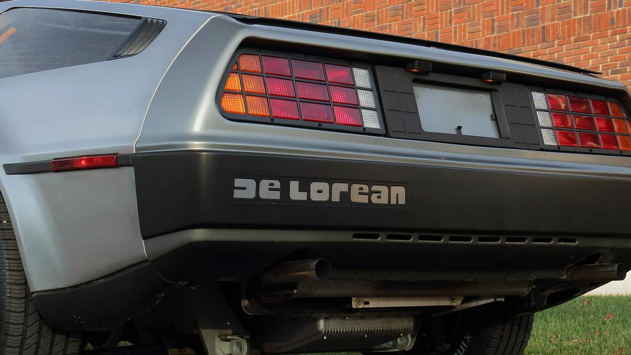 1981 DeLorean DMC-12 - Image 18 of 20
