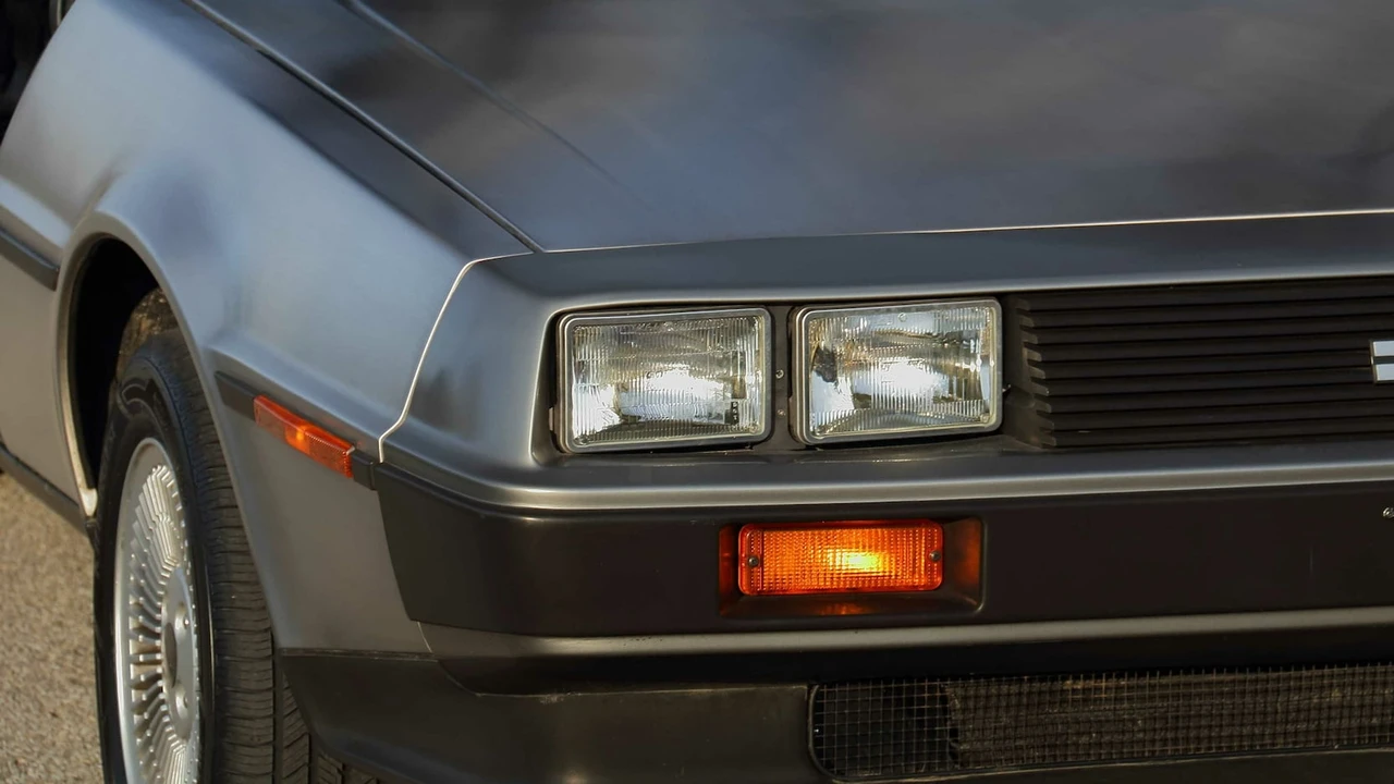 1981 DeLorean DMC-12 - Image 19 of 20