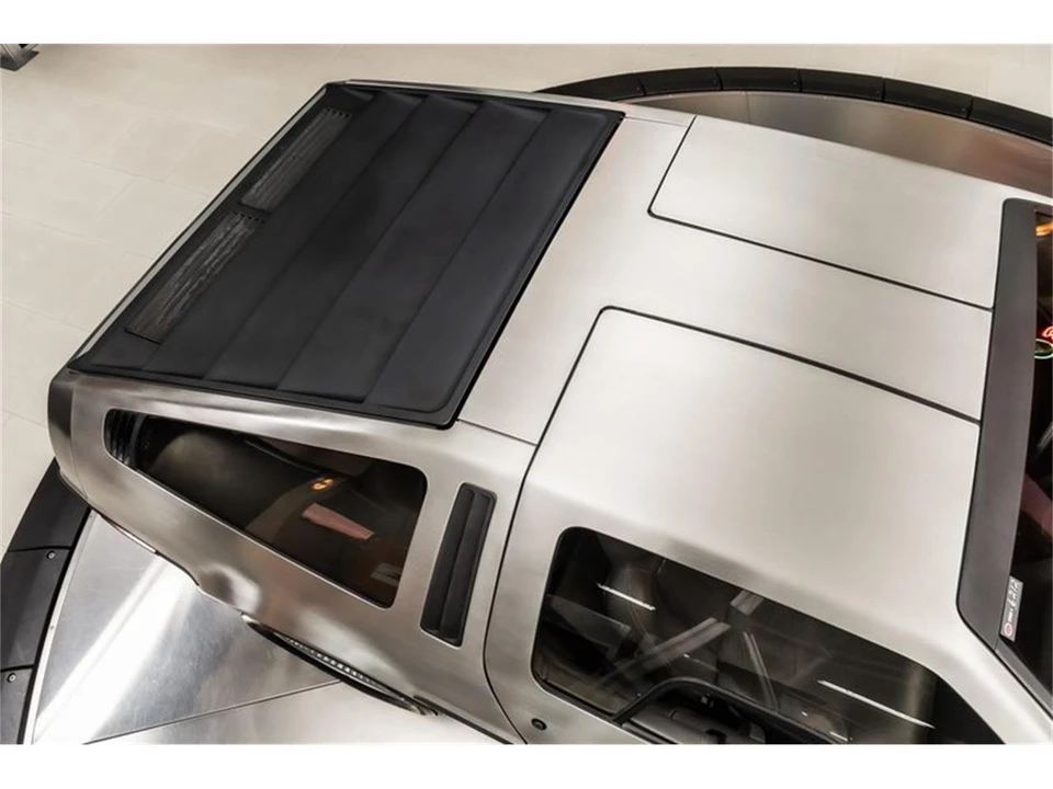1981 DeLorean DMC-12 - Image 23 of 31