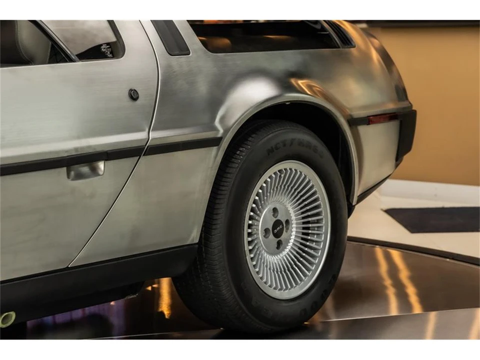 1981 DeLorean DMC-12 - Image 30 of 31