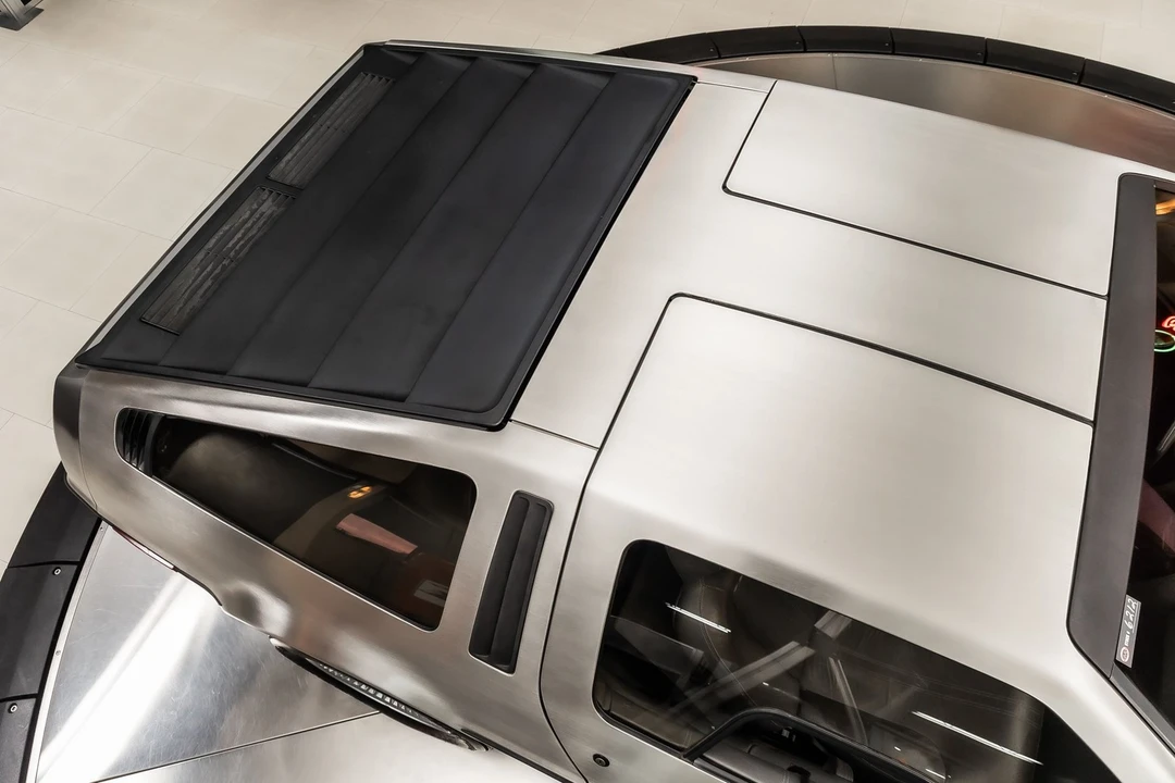 1981 DeLorean DMC-12 - Image 24 of 24