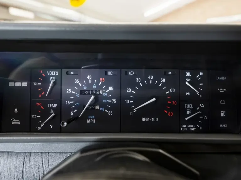 1981 DeLorean DMC-12 - Image 13 of 31