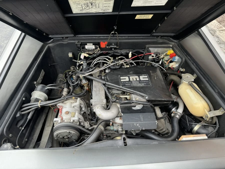 1981 DeLorean DMC-12 - Image 10 of 10
