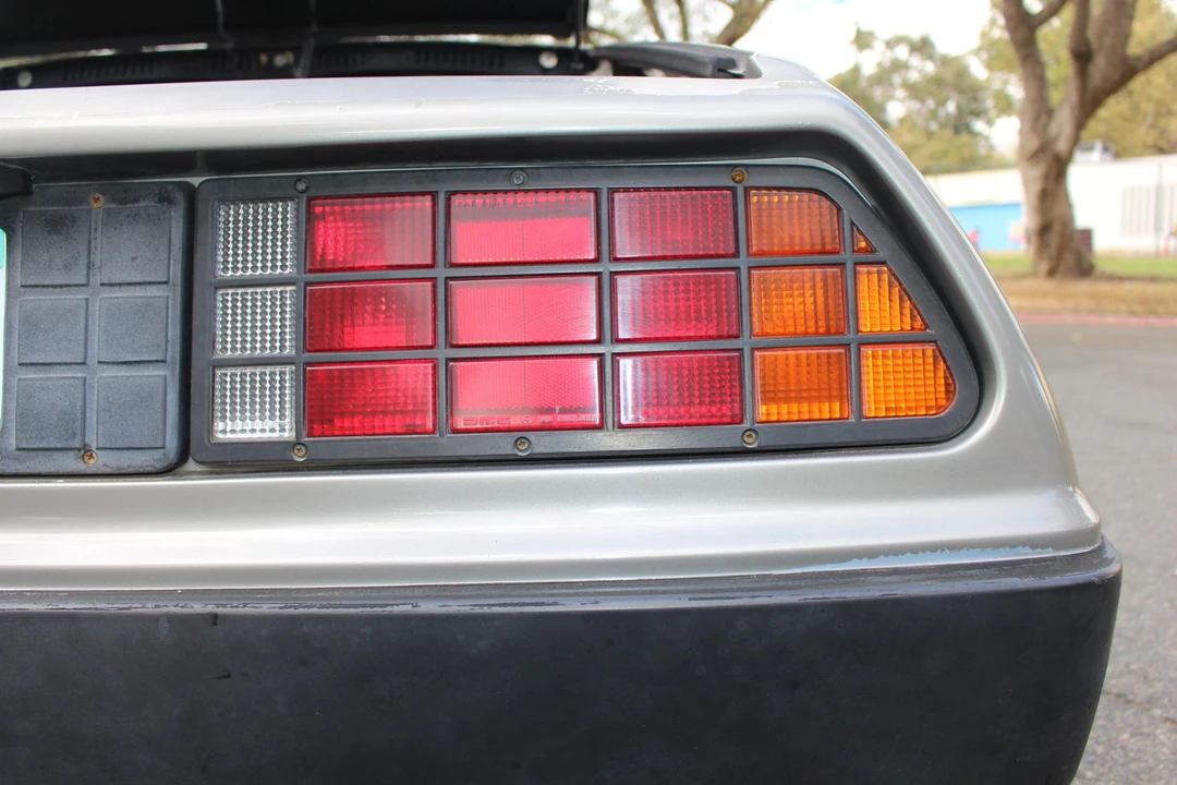 1981 DeLorean DMC-12 - Image 28 of 31