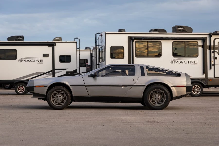 1981 DeLorean DMC-12 - Image 2 of 31