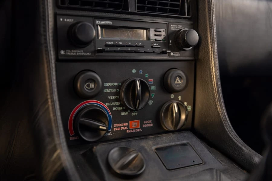 1981 DeLorean DMC-12 - Image 22 of 31
