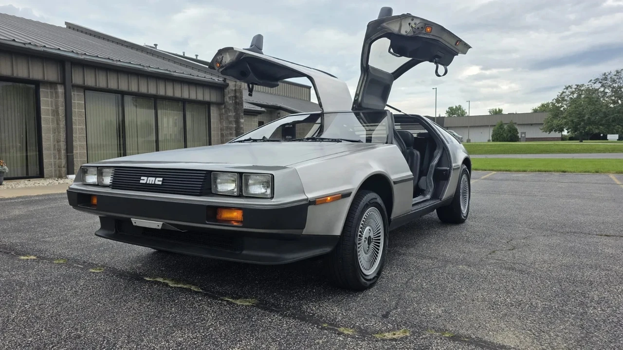1981 DeLorean DMC-12 - Image 4 of 31