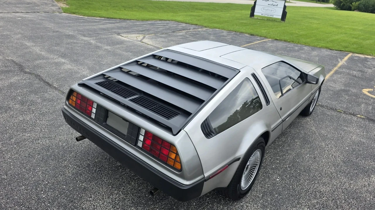 1981 DeLorean DMC-12 - Image 9 of 31