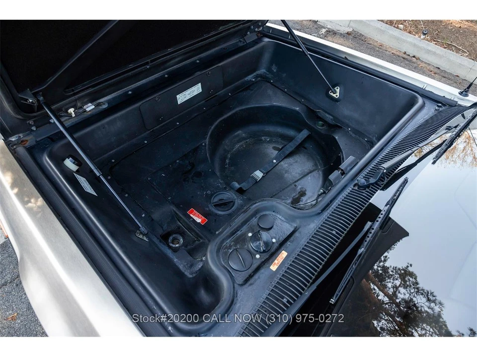 1981 DeLorean DMC-12 - Image 29 of 31