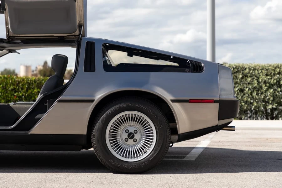 1981 DeLorean DMC-12 - Image 11 of 28