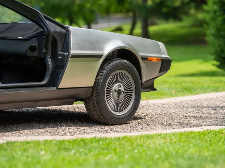 1981 DeLorean DMC-12 - Image 11 of 31